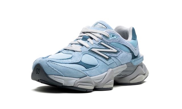 New Balance 9060 Chromblau