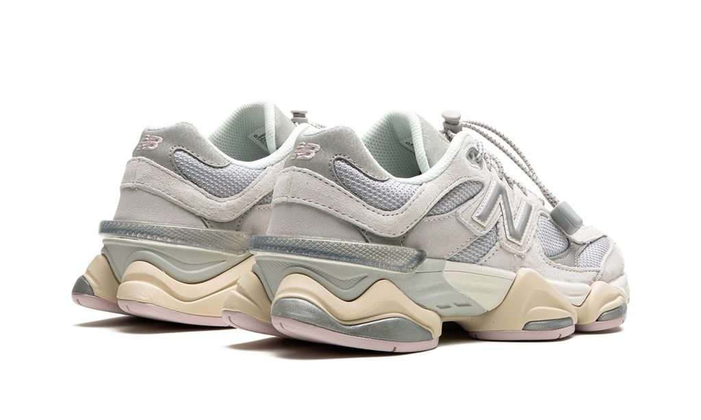 New Balance 9060 Materia Gris