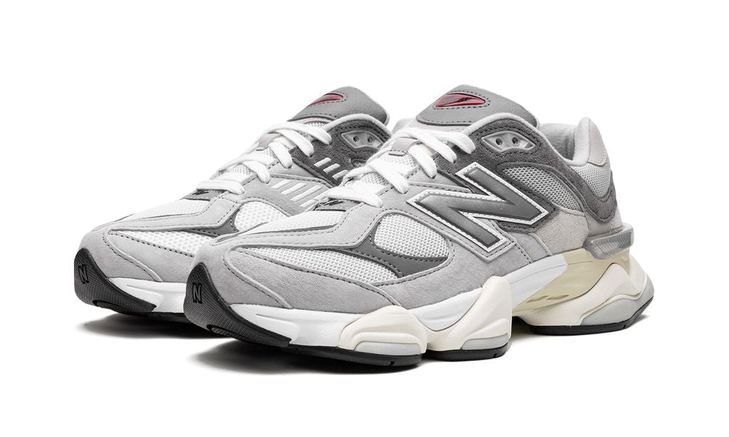 New Balance 9060 Grau