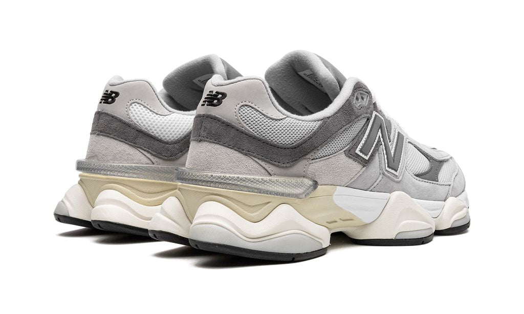 New Balance 9060 Grau