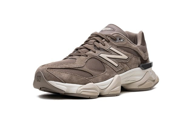 New Balance 9060 Pilzbraun