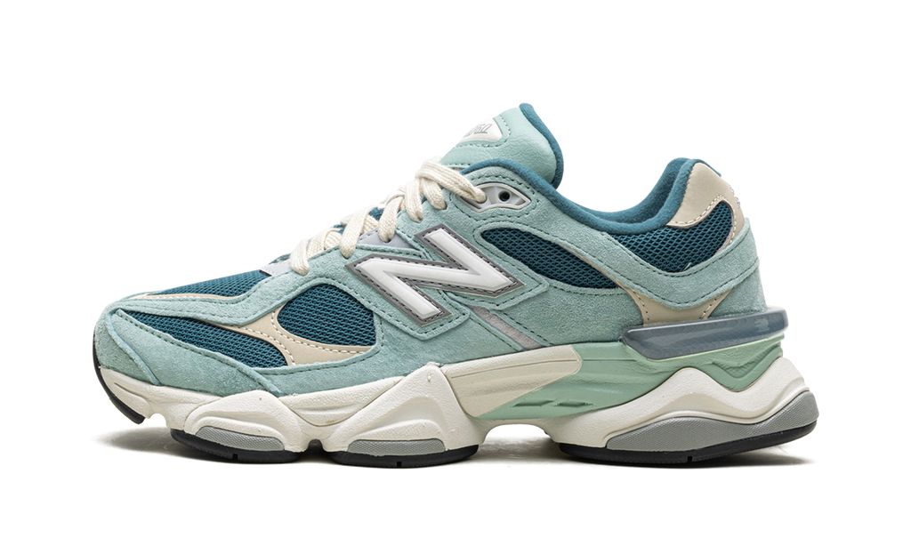 New Balance 9060 New Spruce