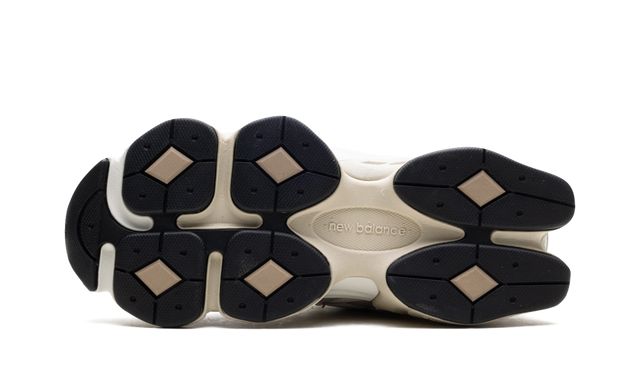 New Balance 9060 Haferflocken