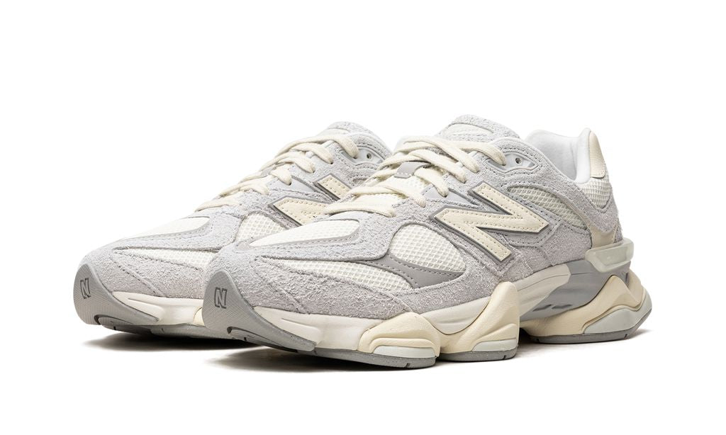 New Balance 9060 Quarzgrau