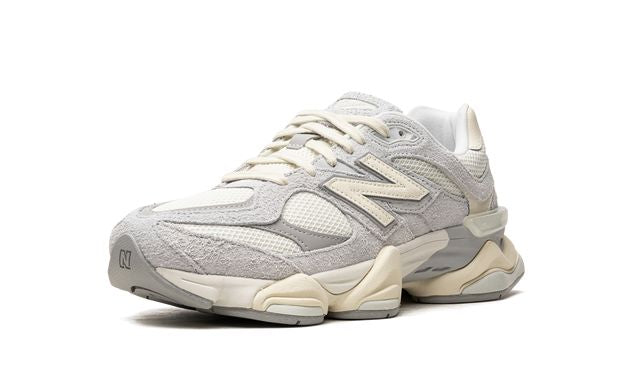 New Balance 9060 Quarzgrau