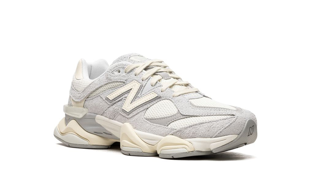 New Balance 9060 Quarzgrau