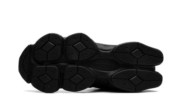 New Balance 9060 Triple Negro