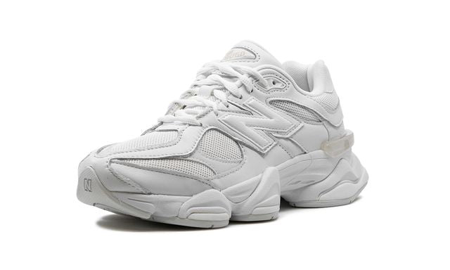 New Balance 9060 Triple Blanco