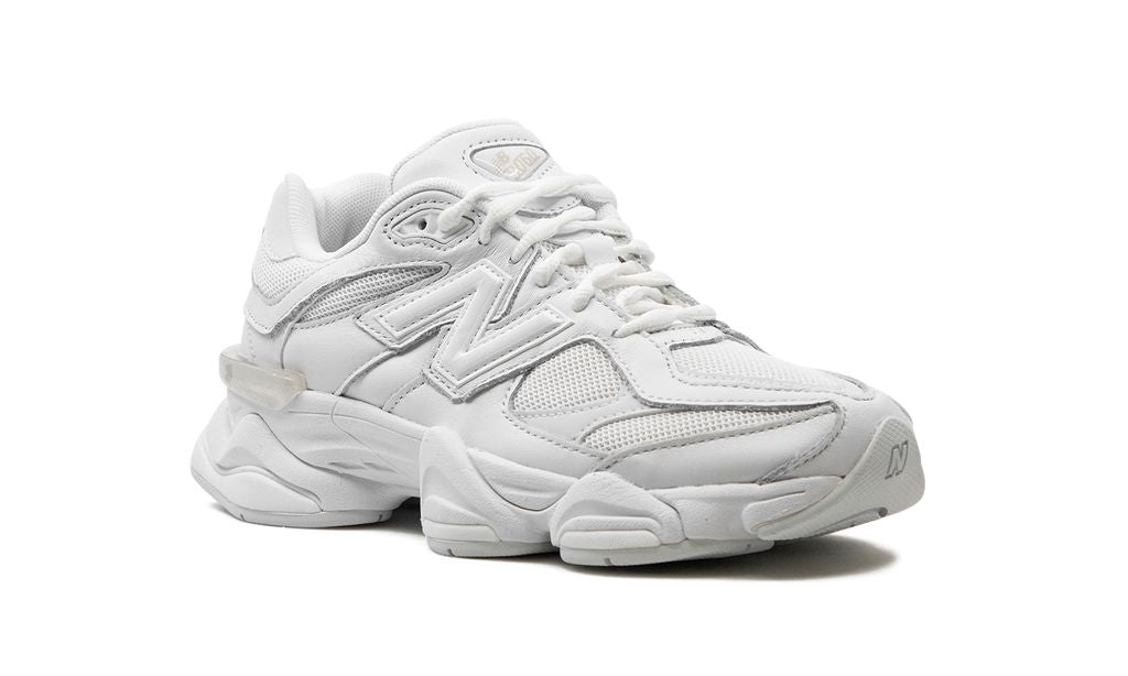 New Balance 9060 Triple Blanco