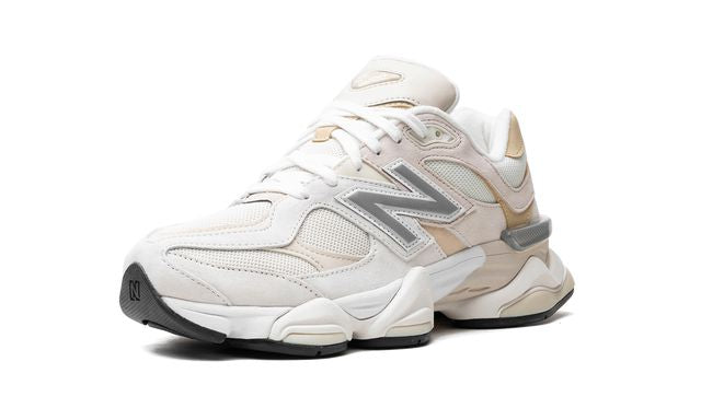 New Balance 9060 Tórtola