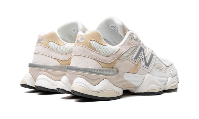 New Balance 9060 Tórtola