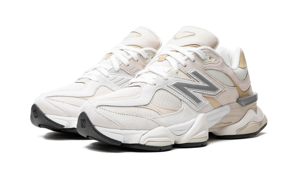 New Balance 9060 Tórtola