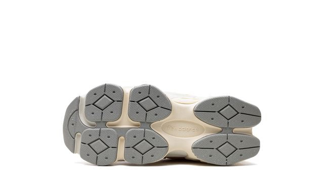 New Balance 9060 Gelb Beige