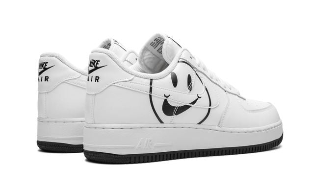 Nike Air Force 1 – Hab einen Nike-Tag