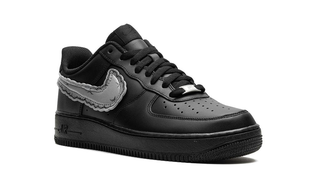 Nike Air Force 1 Low "KAWS x Sky High Farms - Negro"