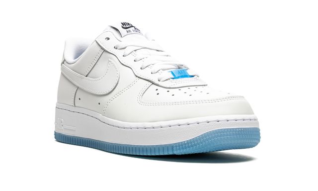 Nike Air Force 1 UV-reaktiv