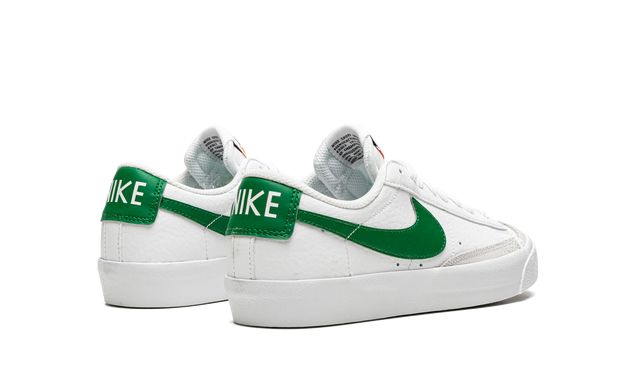 Nike Blazer Low 77 Kieferngrün
