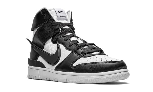 Nike Dunk High Ambush Schwarz Weiß