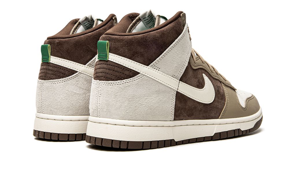 Nike Dunk High Helle Schokolade
