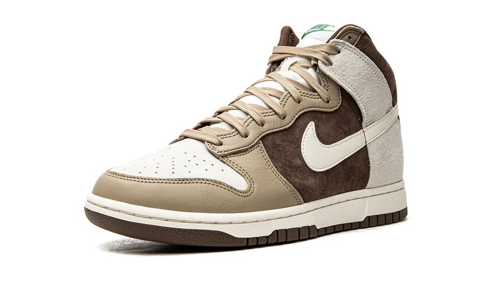 Nike Dunk High Helle Schokolade