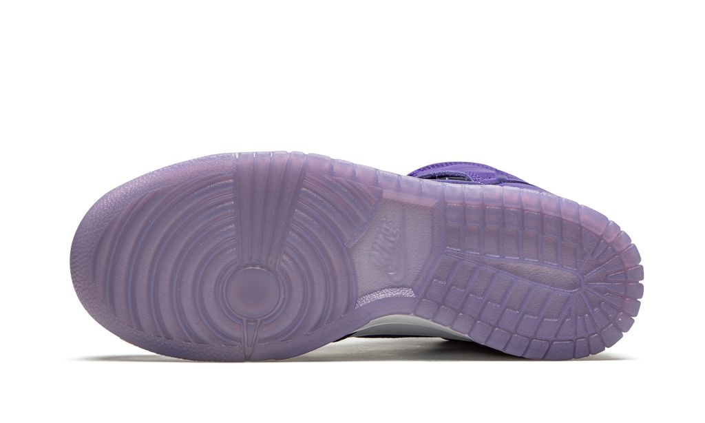 Nike Dunk High Varsity Lila