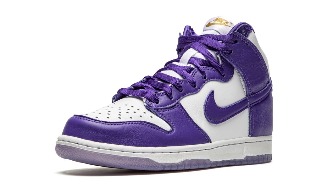 Nike Dunk High Varsity Lila