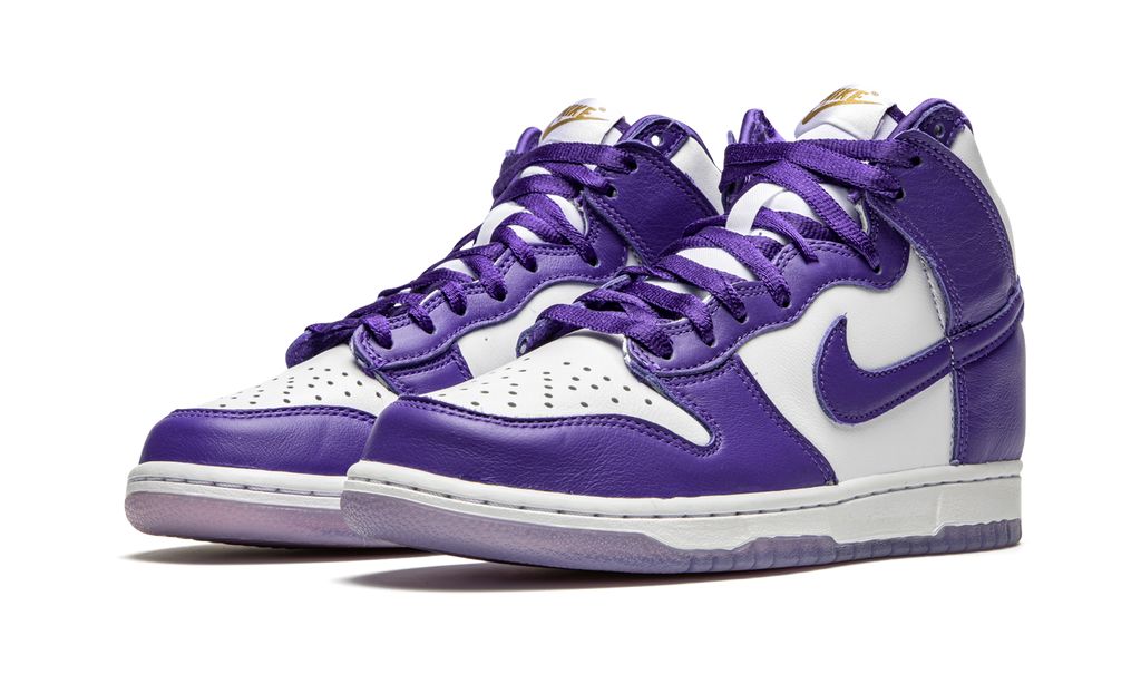 Nike Dunk High Varsity Lila