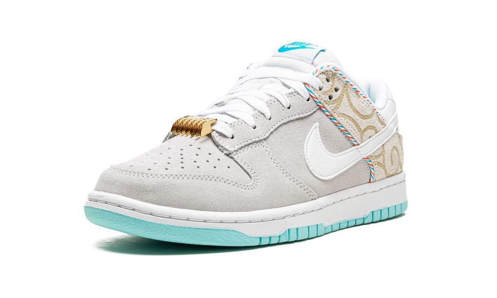 Nike Dunk Low Barber Shop Grau
