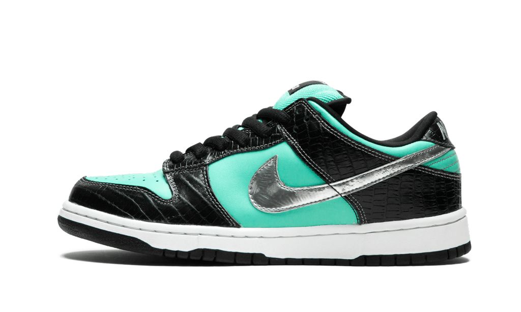 Nike Dunk Low Diamond Supply Co.