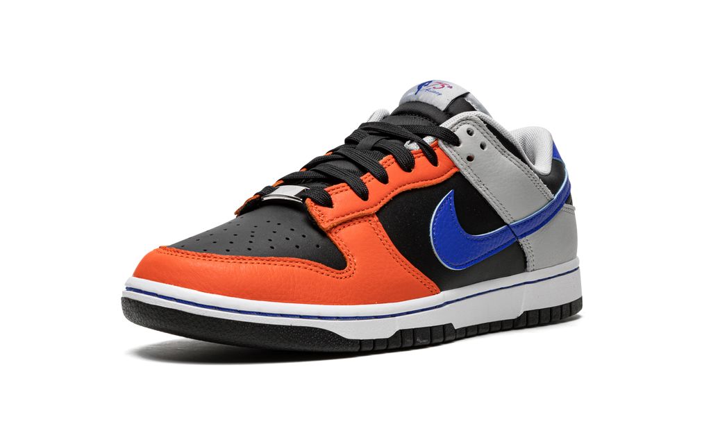 Nike Dunk Low EMB NBA 75. Jubiläum Knicks