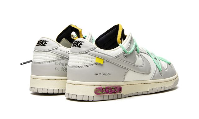 Nike Dunk Low Off White Lote 04:50