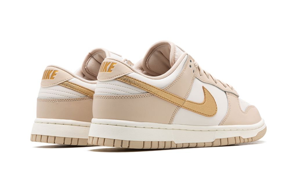 Nike Dunk Low Phantom Oro Metálico