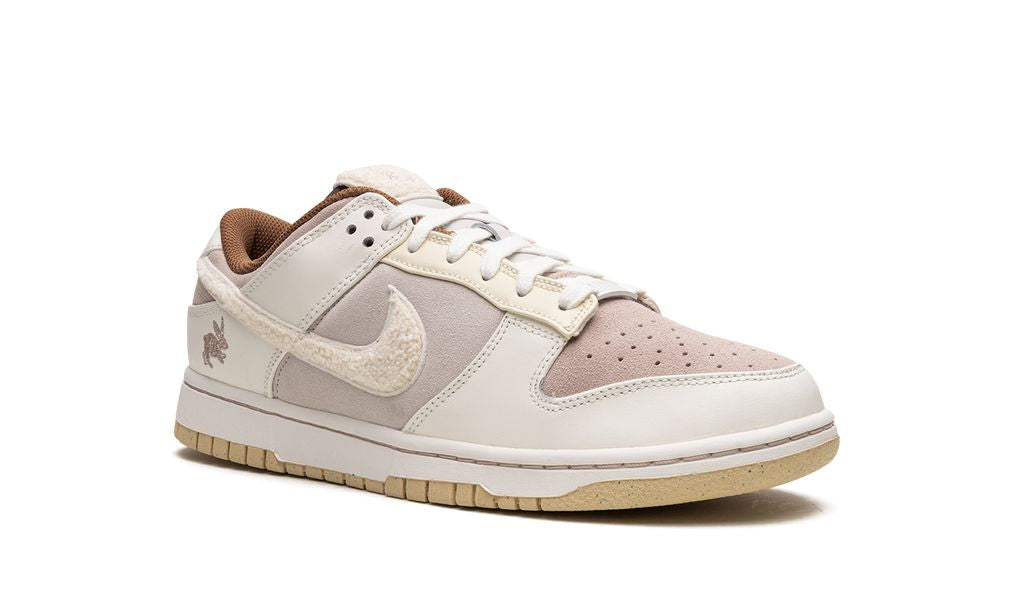 Nike Dunk Low Retro PRM Año del Conejo Piedra Fósil (2023)