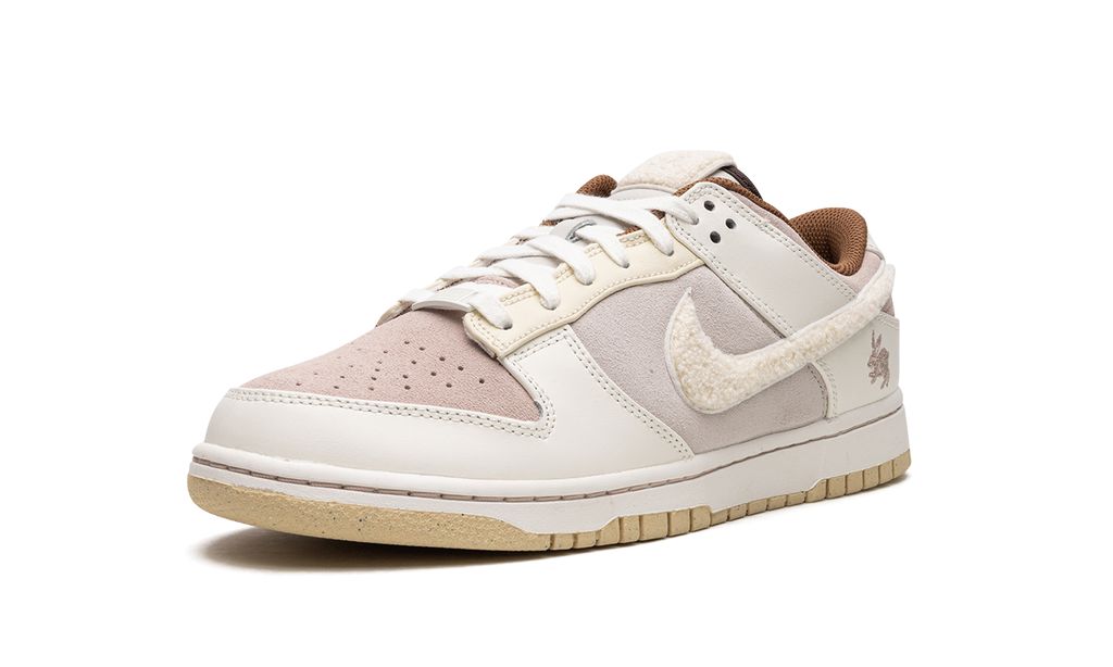Nike Dunk Low Retro PRM Año del Conejo Piedra Fósil (2023)