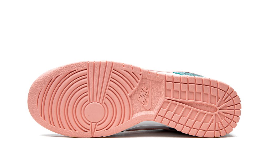 Nike Dunk Low Snakeskin