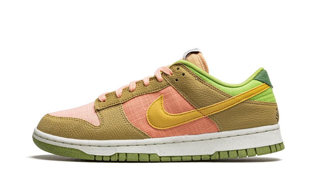 Nike Dunk Low Sun Club Naranja Ártico