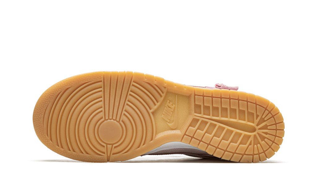 Nike Dunk Low Teddybär