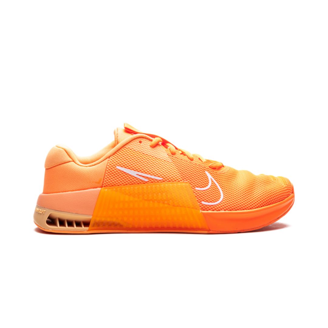 Nike Metcon 9 AMP Naranja Atómico