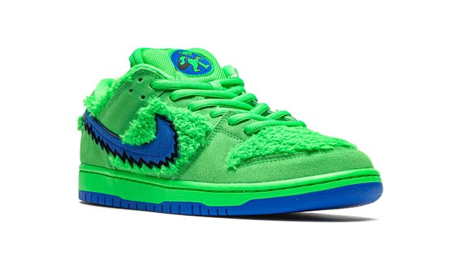 Nike SB Dunk Low Grateful Dead Bears Grün