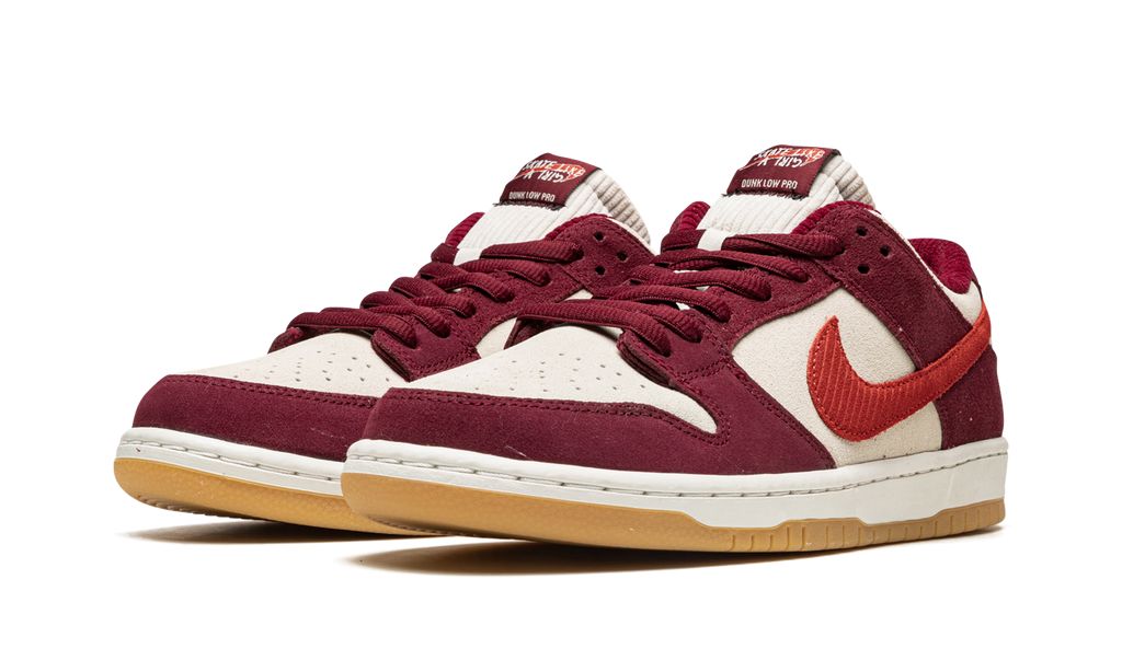 Nike SB Dunk Low patina como una chica