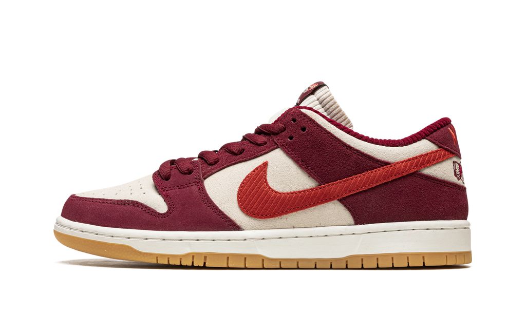 Nike SB Dunk Low patina como una chica