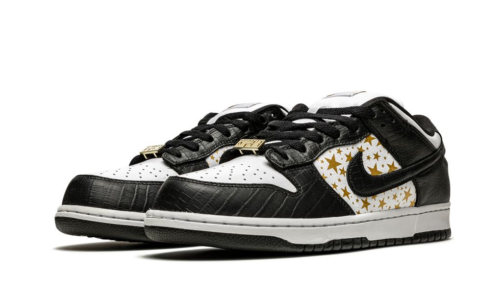 Nike SB Dunk Low Supreme Stars Negro