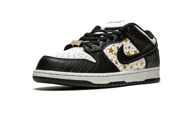 Nike SB Dunk Low Supreme Stars Negro
