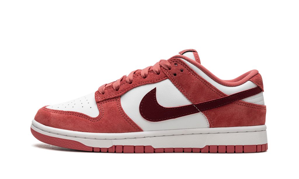 Nike SB Dunk Low Día de San Valentín (2024)