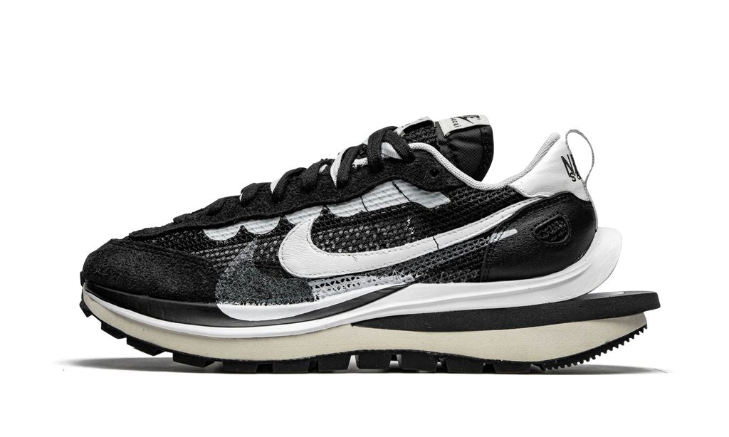 Nike Vaporwaffle Sacai Schwarz Weiß