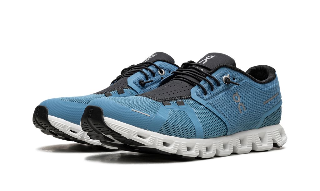 On Running Cloud 5 Niagara Azul Negro