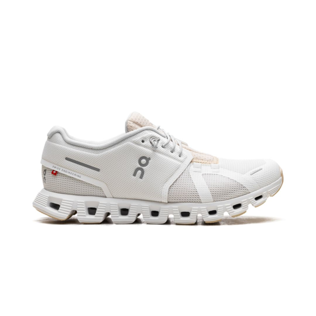 En Running Cloud 5 Push Ivory Savannah