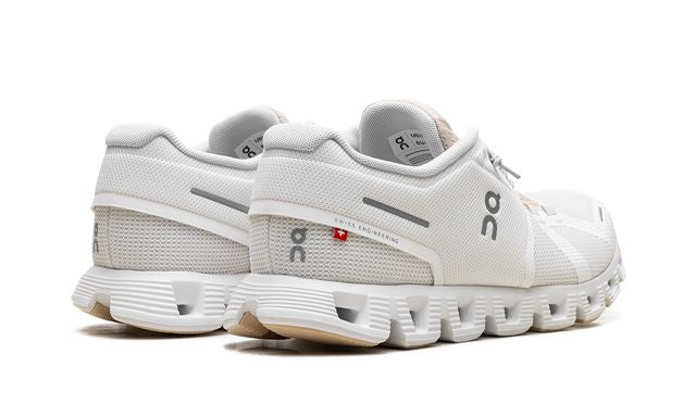 En Running Cloud 5 Push Ivory Savannah