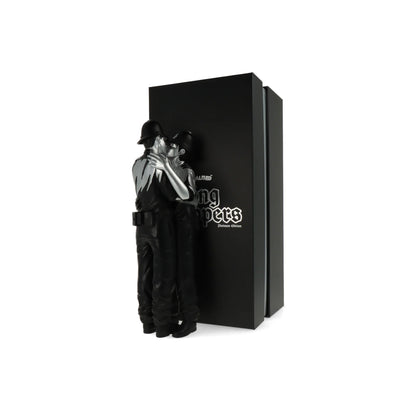 Edición Platino de Kissing Coppers, de marca