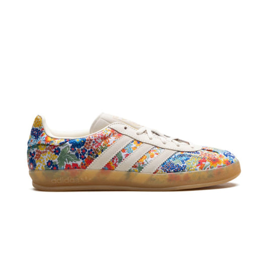 Adidas Gazelle Indoor Liberty London con bordado floral